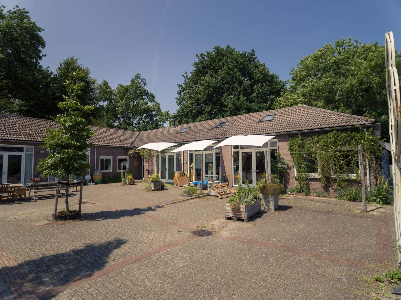 Voorkant gebouw