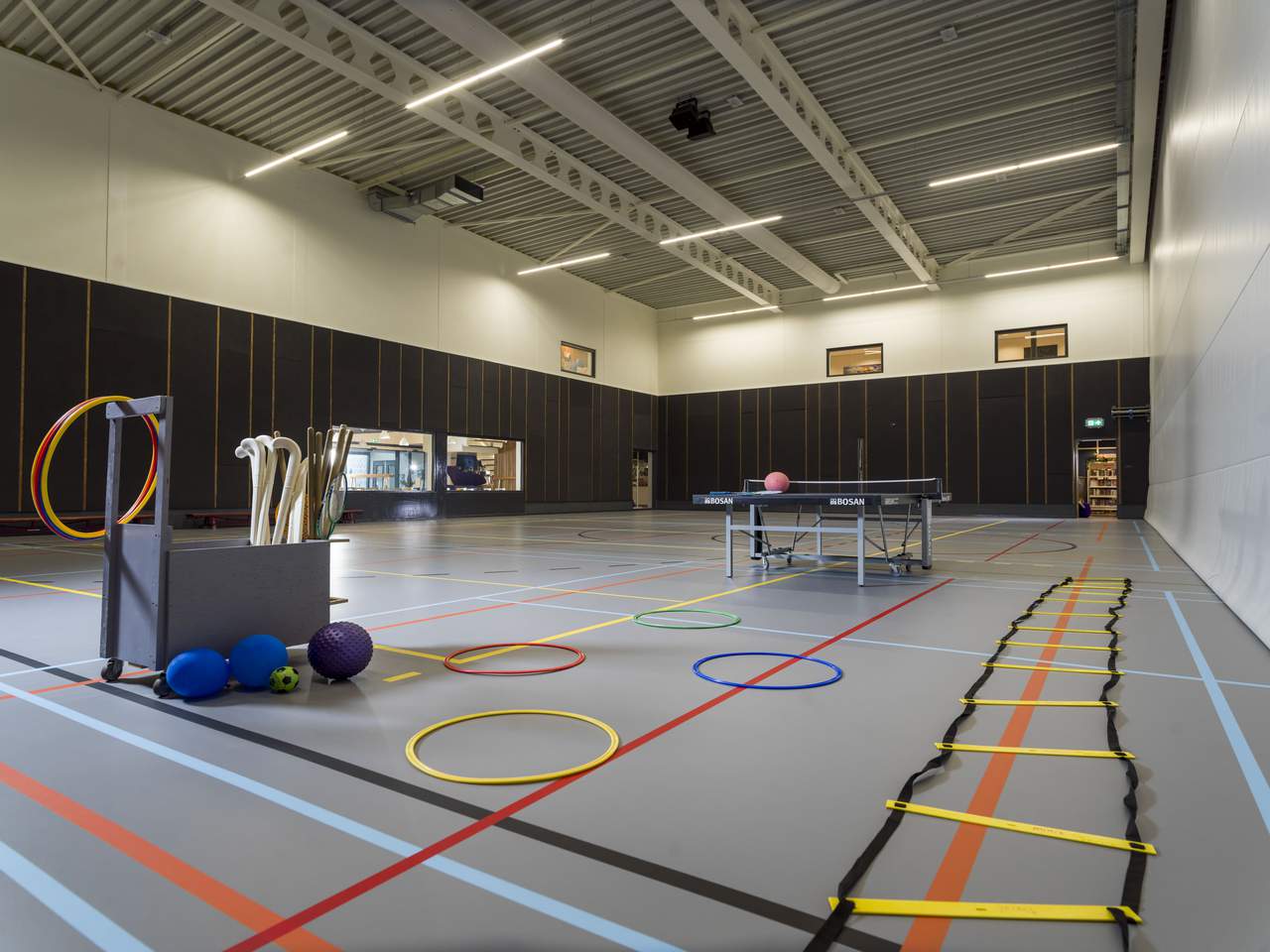 Ruime sportzaal voor Fit en Vitaal