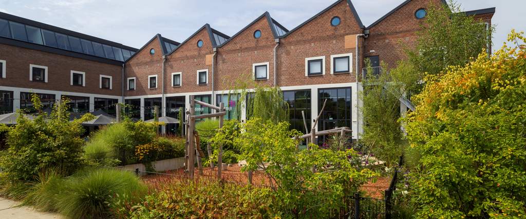 InteraktContour Begeleidingscentrum Enschede Centrum - tuin